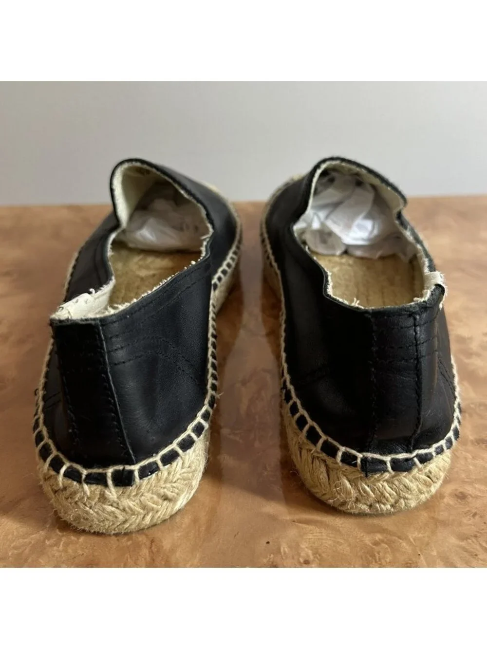 Soludos Black Leather Slip-On Espadrille Flats Women's Size 7 Classic Jute Shoes